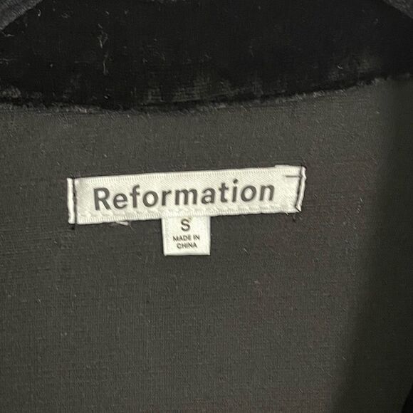Reformation Cam black Velvet cropped Top jacket S edgy grunge punk minimalist S - Picture 5 of 6